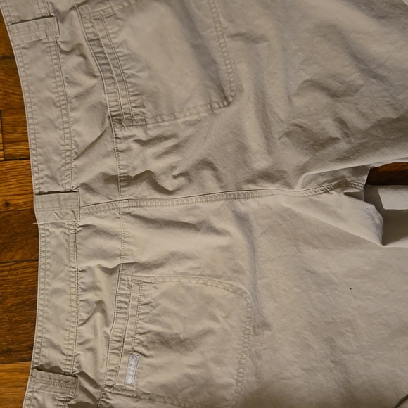 Women's Columbia Khaki Pants in Plus Size 18W - Picture 7 of 7